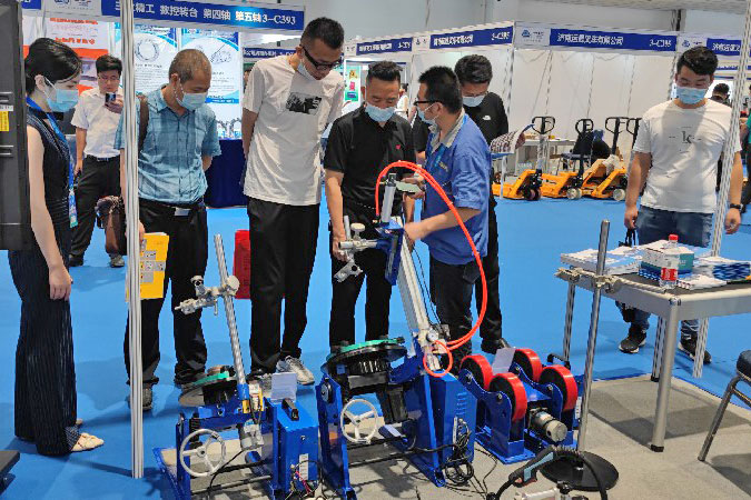 參加濟南機床焊接展會(huì )