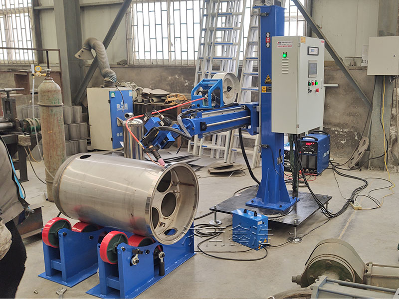 河南新鄉罐體過(guò)濾器氬弧自動(dòng)焊