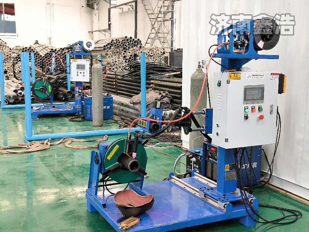 東營(yíng)石油管道行業(yè)客戶(hù)，一次選購我司CO2法蘭自動(dòng)焊和氬弧自動(dòng)焊調試完成，客戶(hù)非常滿(mǎn)意。