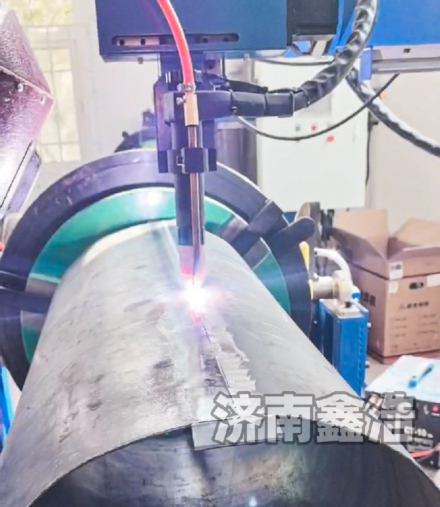 濟南本地客戶(hù)采購我司七軸氬弧自動(dòng)焊設備