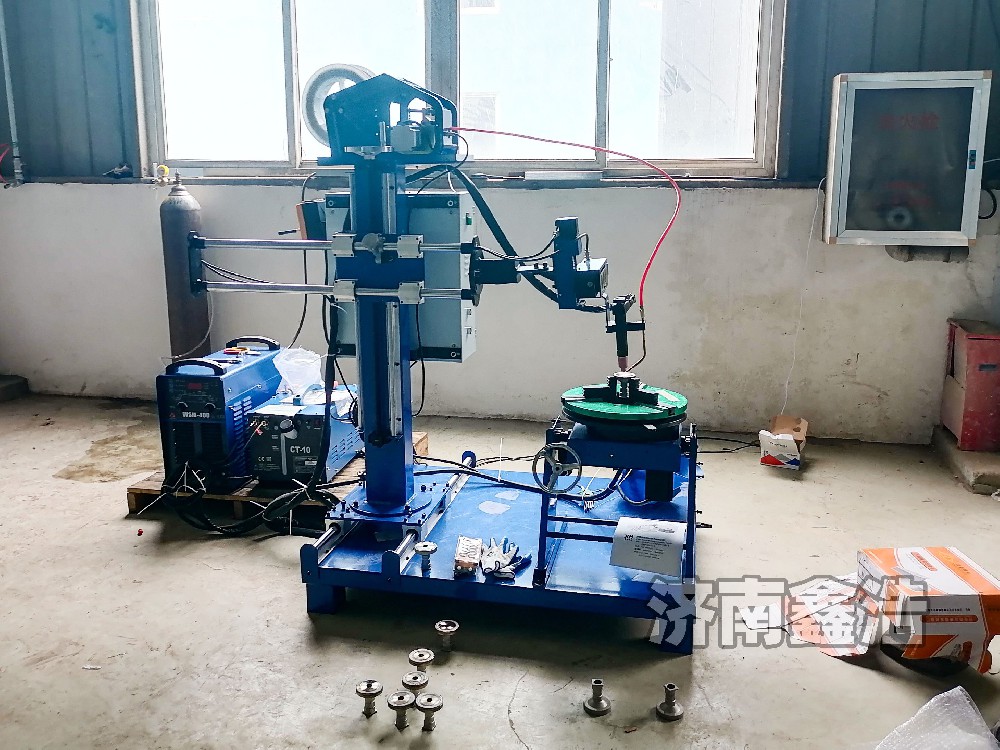 鹽城客戶(hù)訂購氬弧自動(dòng)焊設備，環(huán)縫焊接成品美觀(guān)