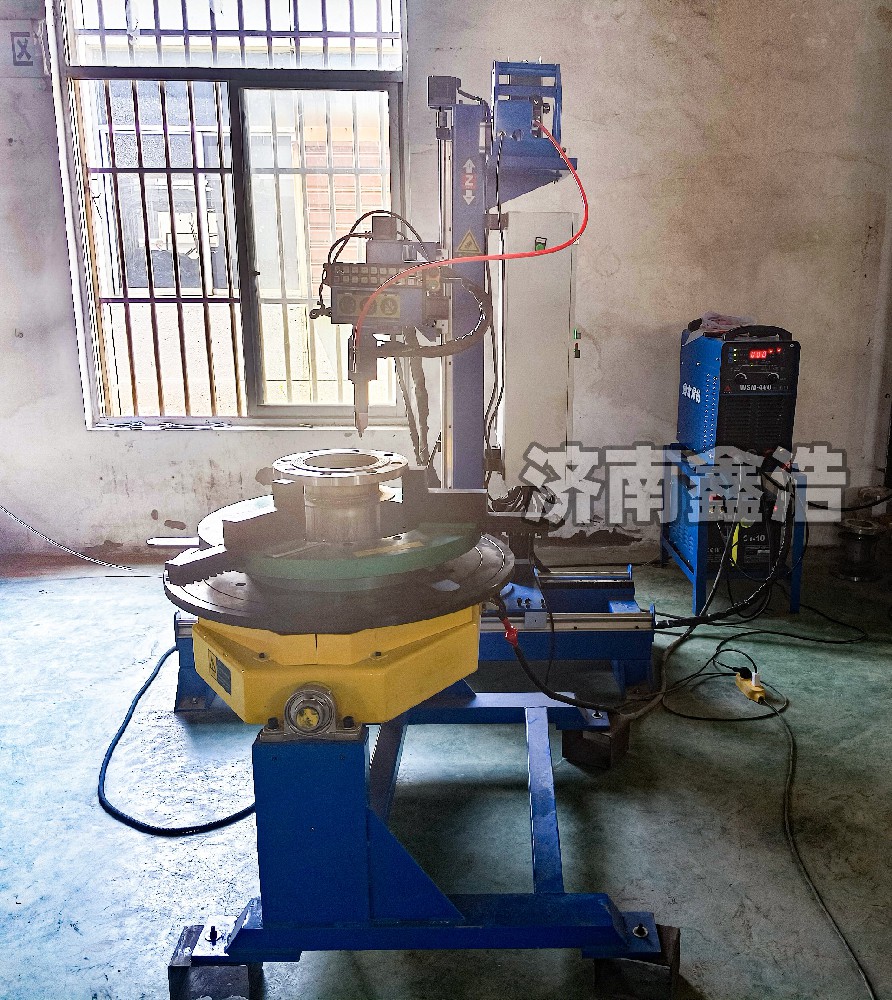 600公斤分體式焊接變位機，自動(dòng)焊接，提高效率
