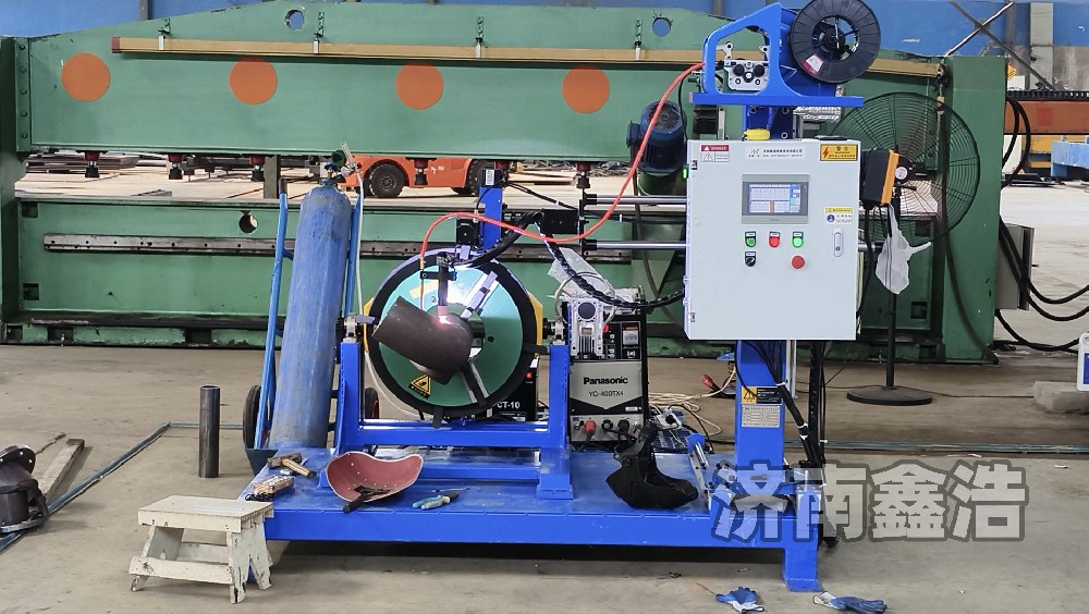 定制款600公斤氬弧自動(dòng)焊1140設備，通孔設計方便焊接