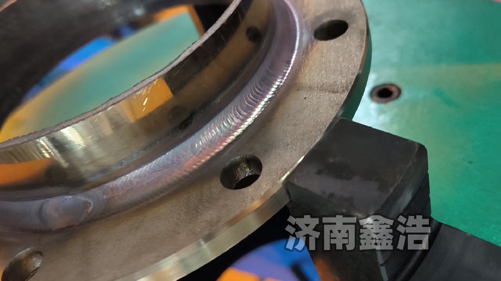 管法蘭氬弧自動(dòng)焊1140，智能數控，成型美觀(guān)