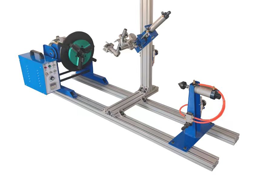 【濟南鑫浩焊接】電機功率大的焊接變位機有什么優(yōu)勢？